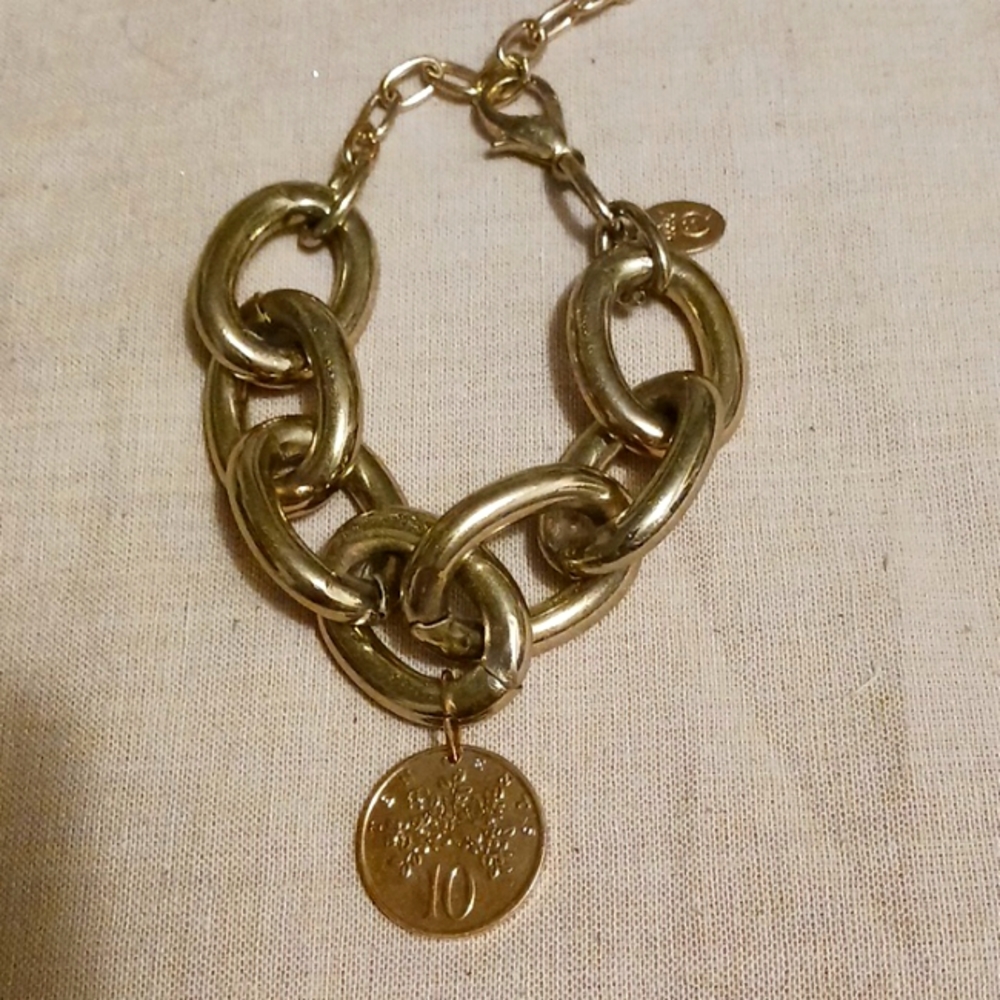 Heavy weight Chuncky coin 1986 Jamaica Bracelet.